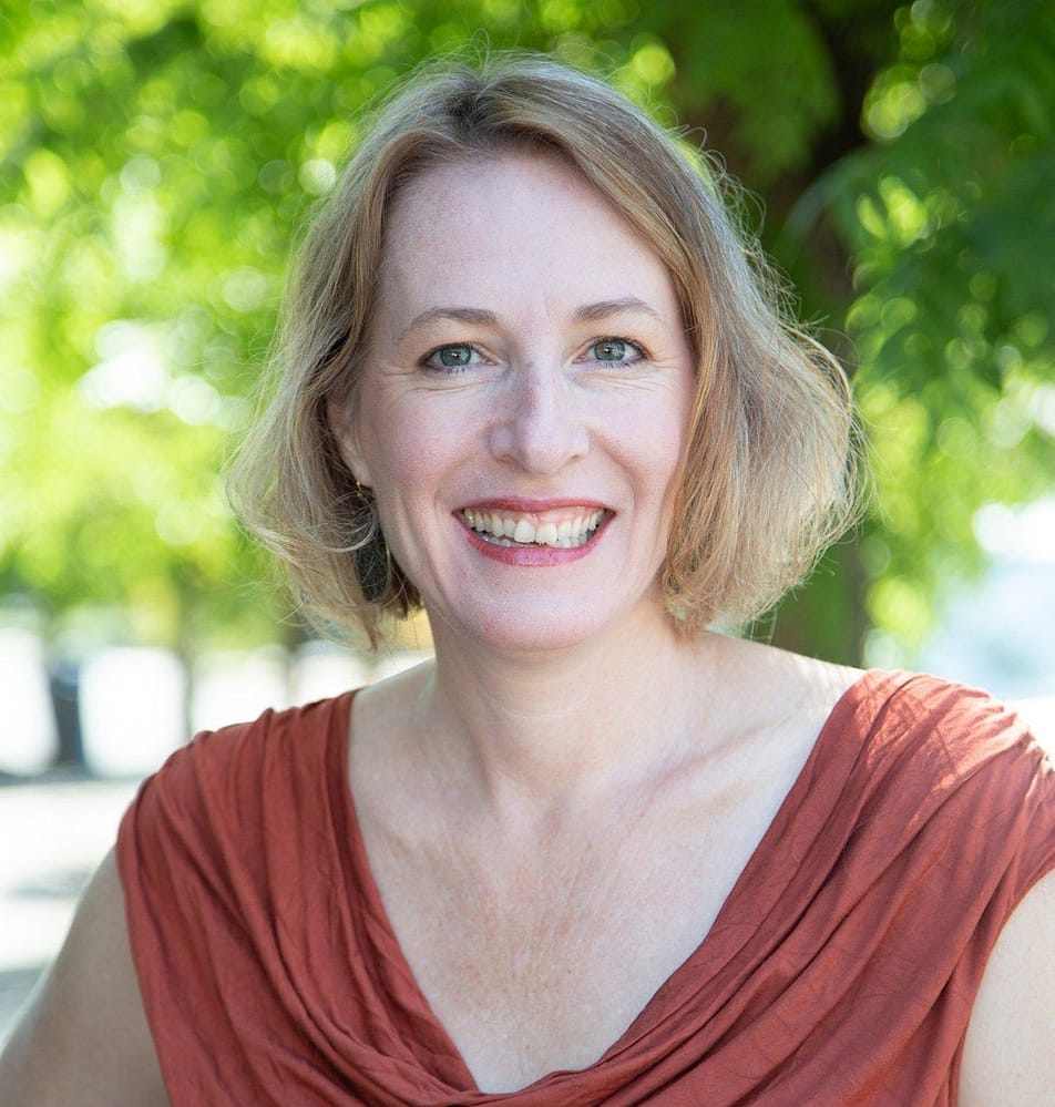2018-Linda_small